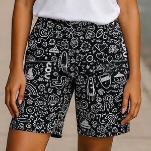 LOST ENTERPRISES Women's size 5 Black White Novelty Patterned Board Shorts